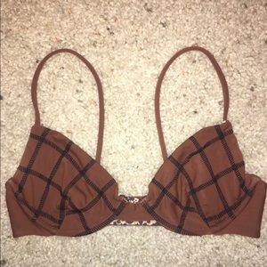 Acacia Manhattan stitched top in coconut